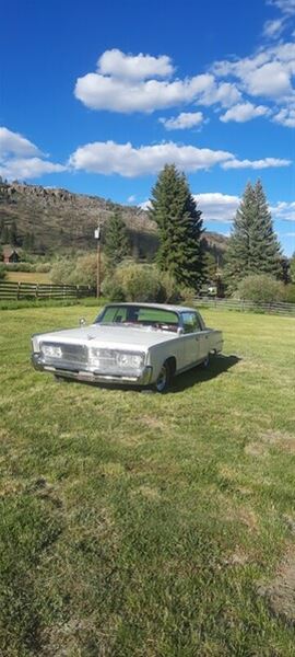 1965 Chrysler Imperial