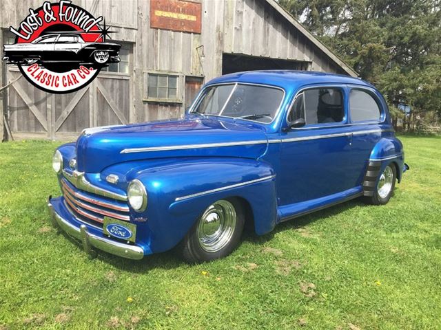 1946 Ford Sedan