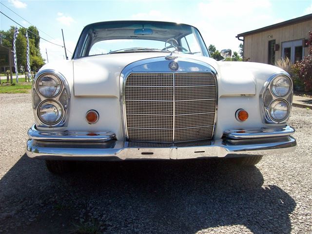 1962 Mercedes 220SE