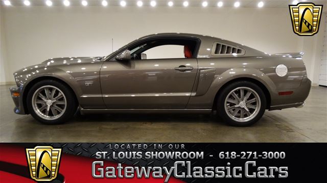 2005 Ford Mustang for sale
