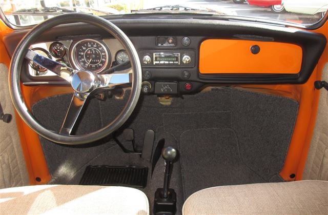 1972 Volkswagen Super Beetle