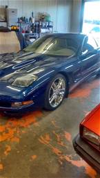 2004 Chevrolet Corvette 