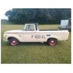 1961 Ford F100XL 