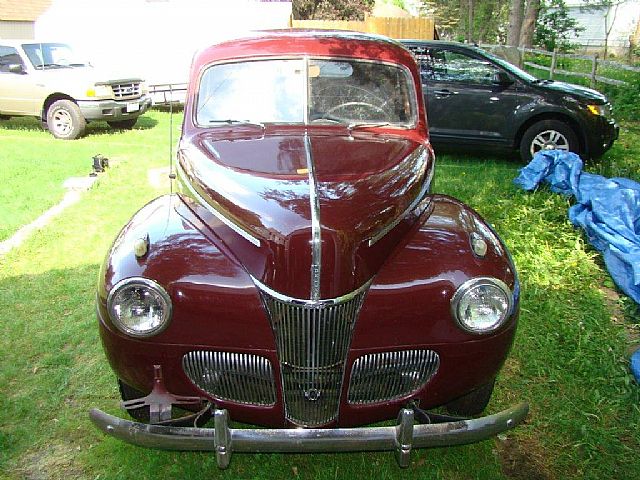 1941 Ford Deluxe