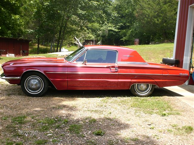 1966 Ford Thunderbird