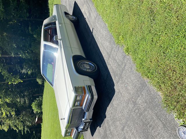 1980 Cadillac Sedan Deville