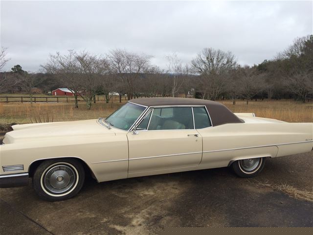 1967 Cadillac Coupe DeVille