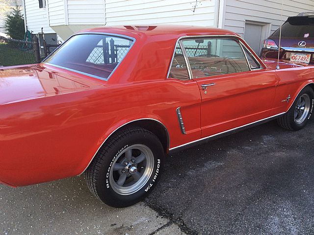 1964 Ford Mustang