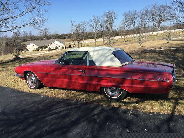 1966 Ford Thunderbird 