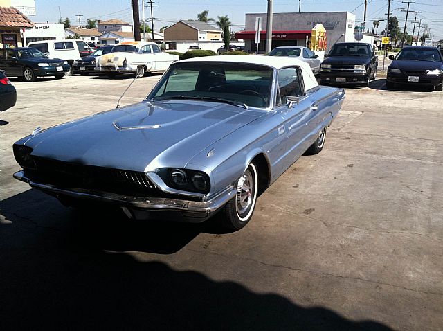 1966 Ford Thunderbird