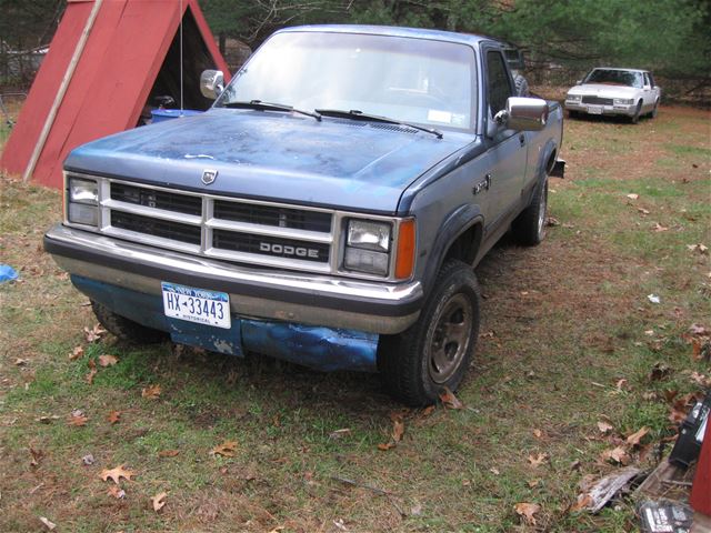 1987 Dodge Dakota