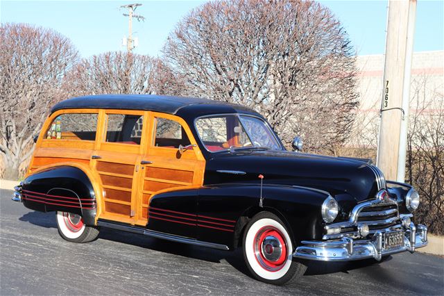 1947 Pontiac Streamliner