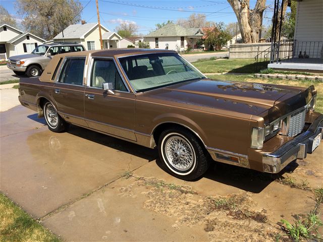 1985 Lincoln Town Car