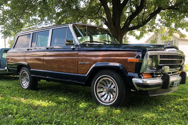 1987 Jeep Grand Wagoneer