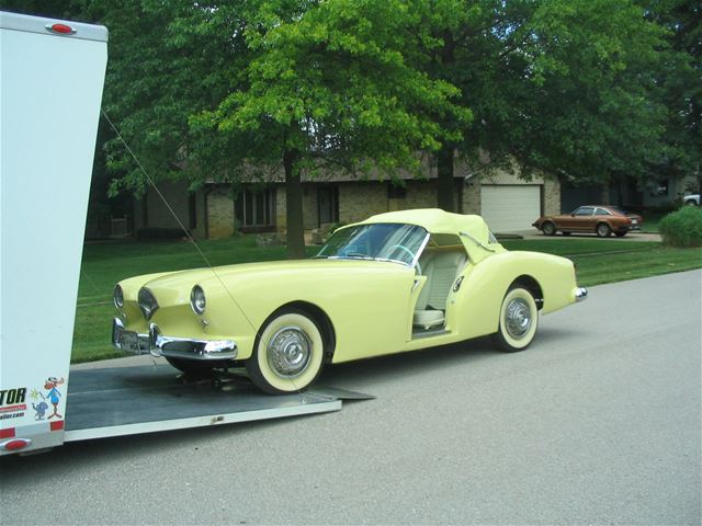 1954 Kaiser Darrin