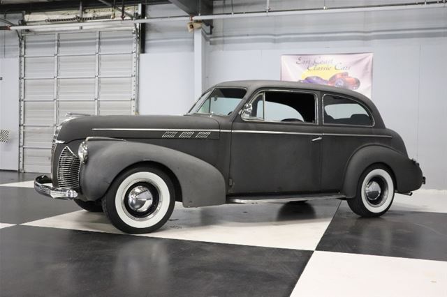 1940 Pontiac Sedan