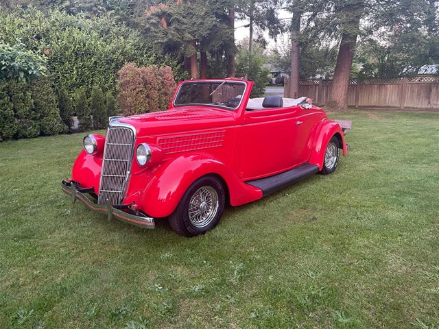 1935 Ford Cabriolet