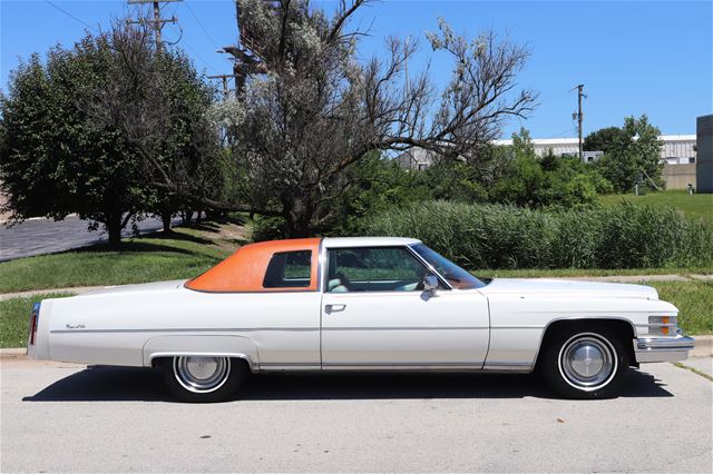 1974 Cadillac Coupe DeVille