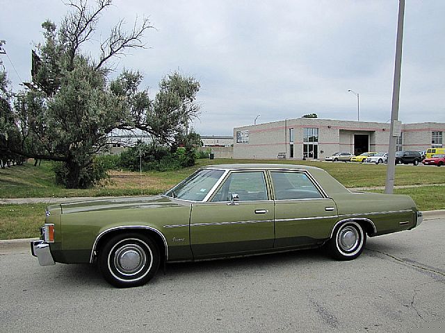 1975 Chrysler newport #3