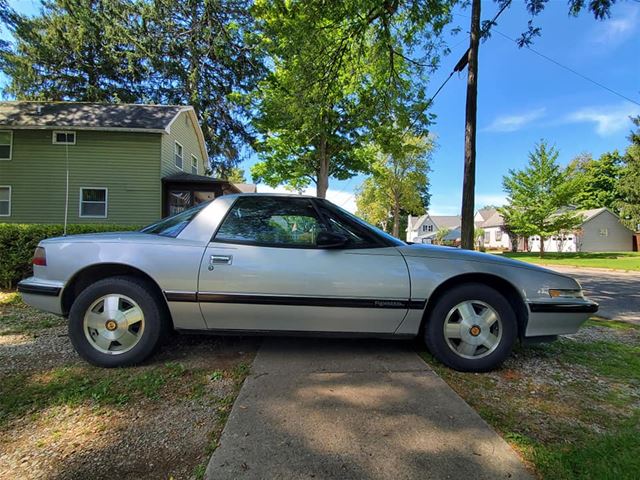 1989 Buick Reatta