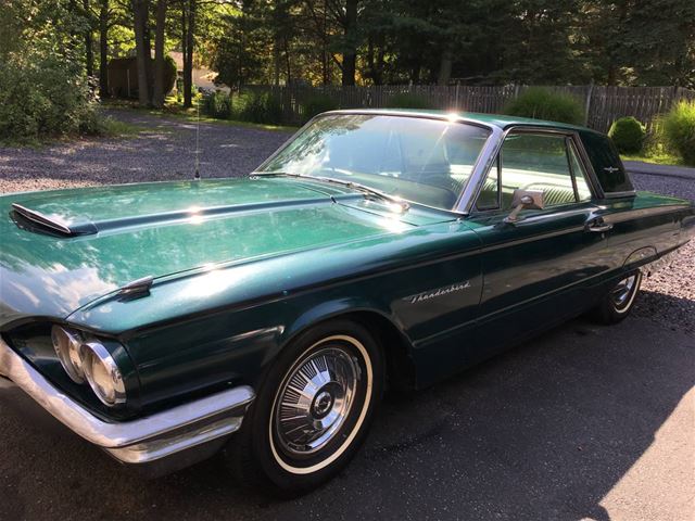 1964 Ford Thunderbird