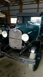 1928 Ford Model AA 