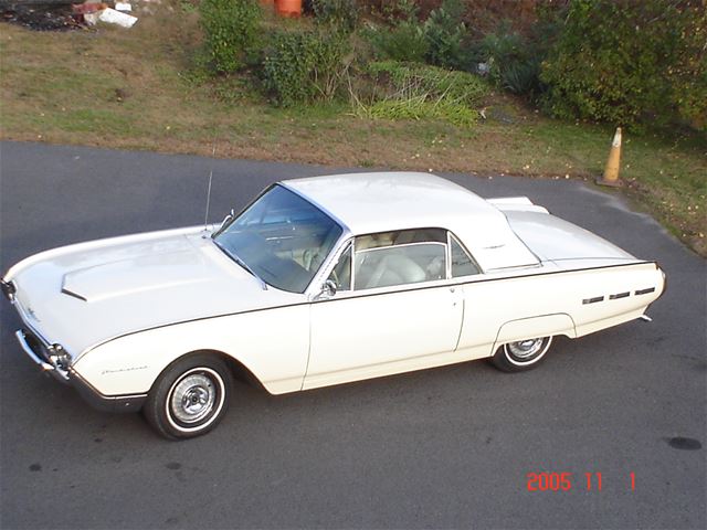 1962 Ford Thunderbird