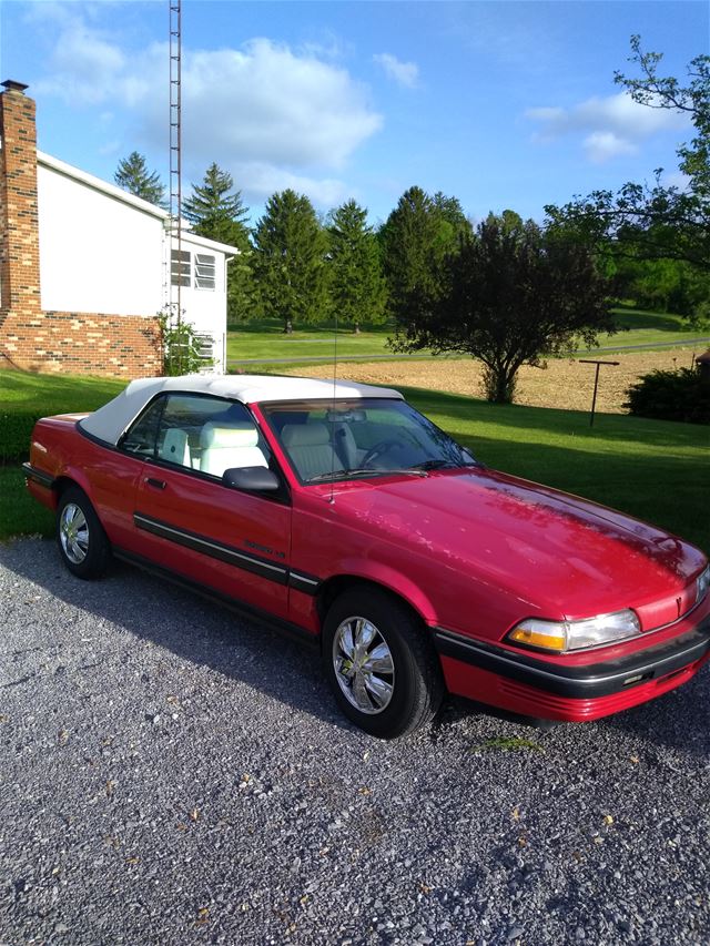 1991 Pontiac Sunbird for sale
