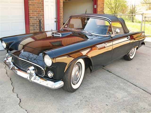 1955 Ford Thunderbird