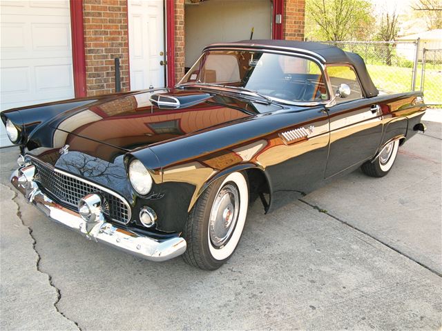 1955 Ford Thunderbird