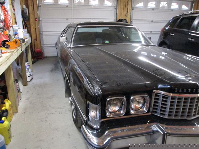 1976 Ford Thunderbird