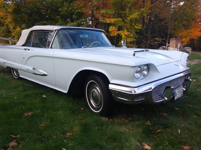 1959 Ford Thunderbird