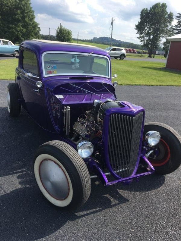 1934 Ford 3 Window Coupe