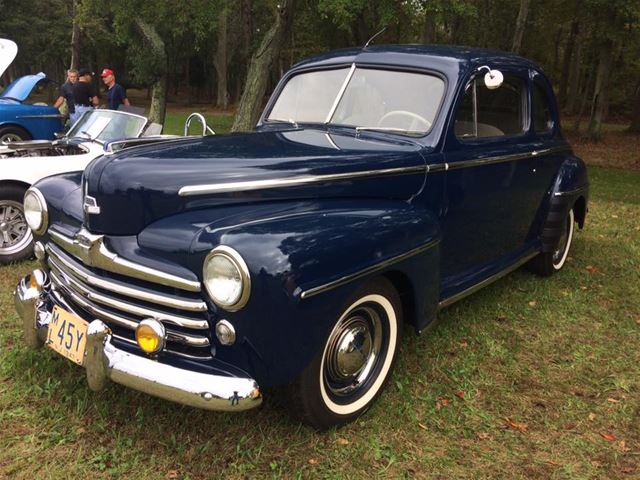 1947 Ford Super Deluxe