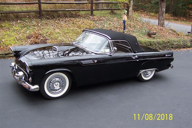 1955 Ford Thunderbird