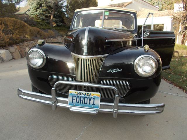 1941 Ford Super Deluxe
