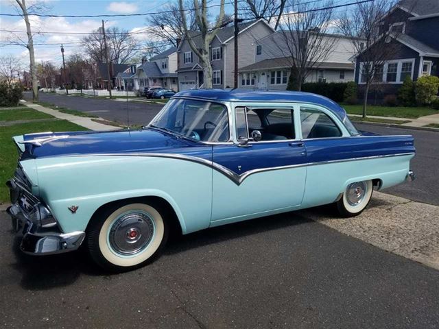 1955 Ford Club Sedan