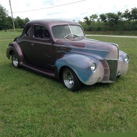 1940 Ford Deluxe
