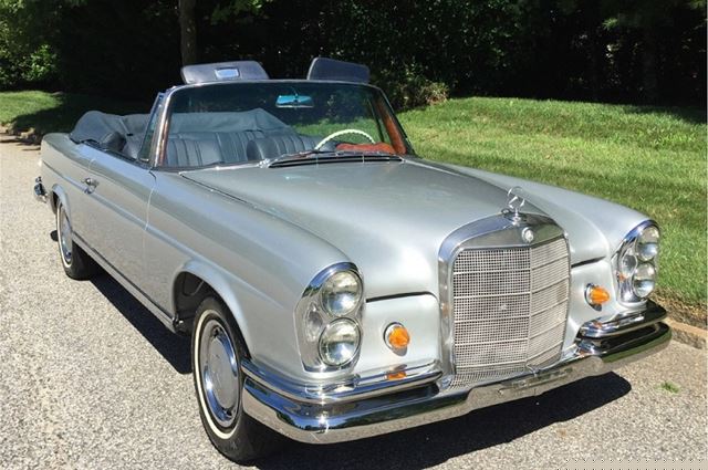 1967 Mercedes 200SE