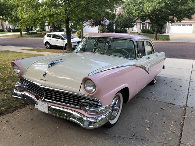 1956 Ford Fairlane