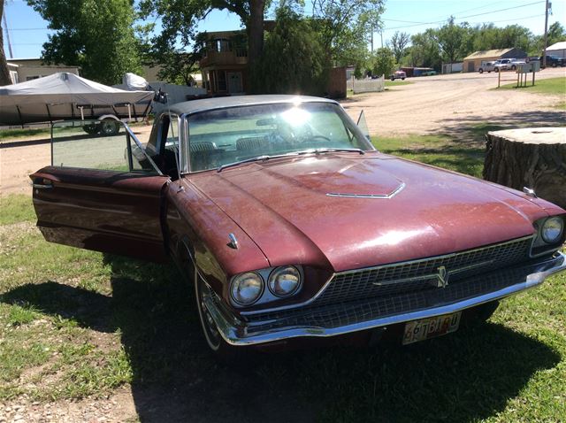 1966 Ford Thunderbird