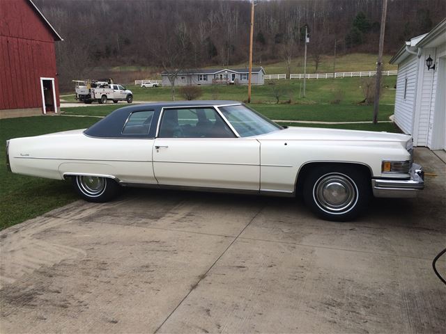 1976 Cadillac Coupe DeVille