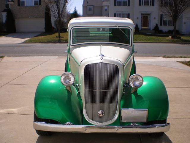 1933 Plymouth 2 Door