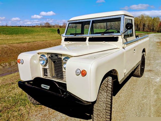 1967 Land Rover Series 2A