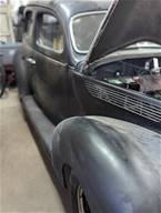 1938 Ford Deluxe