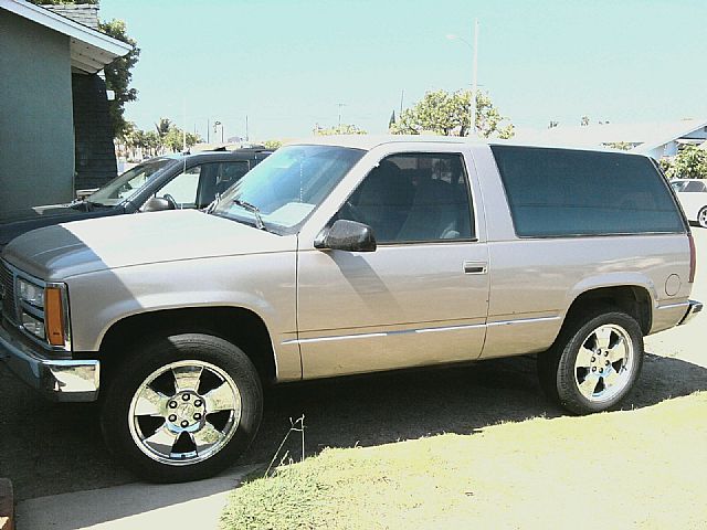 1993 Gmc yukon tailgate #2