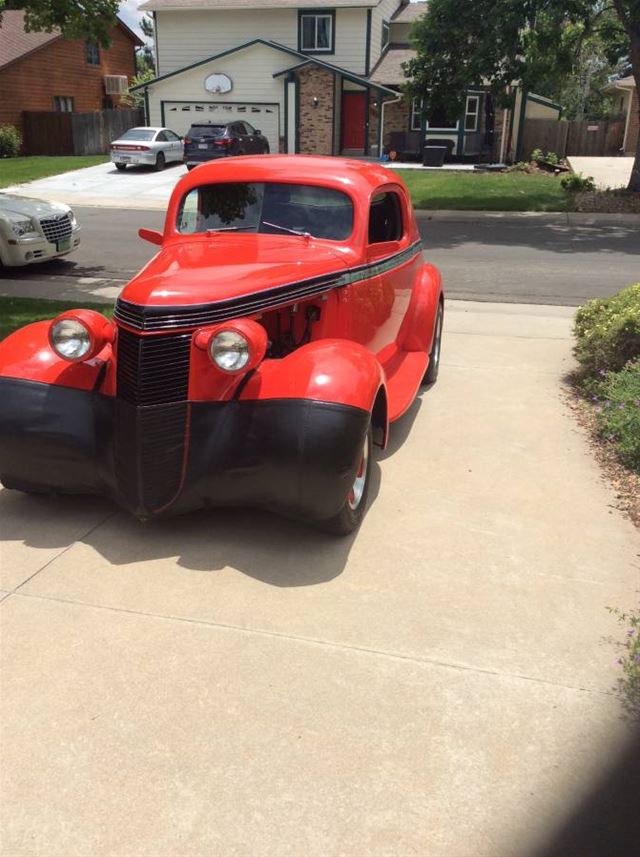 1937 Studebaker Dictator