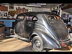 1937 Ford Sedan