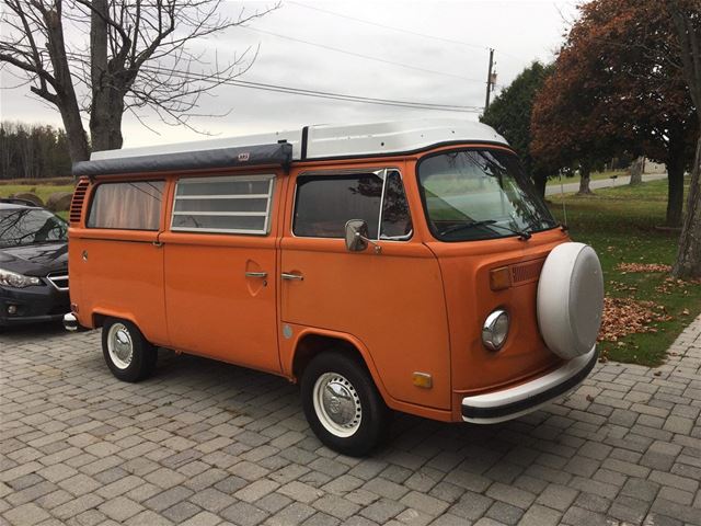 1975 Volkswagen Camper