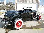 1932 Ford Roadster Picture 2